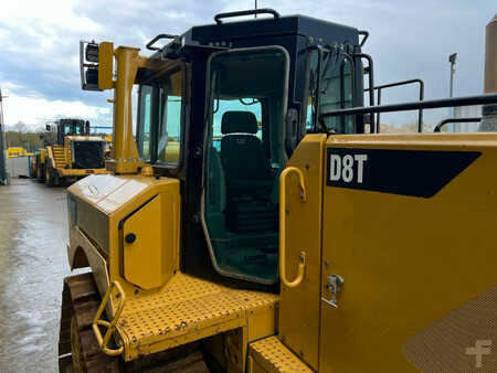 Bulldózerek 2019 Caterpillar D8T - CE - New Ripper (12)