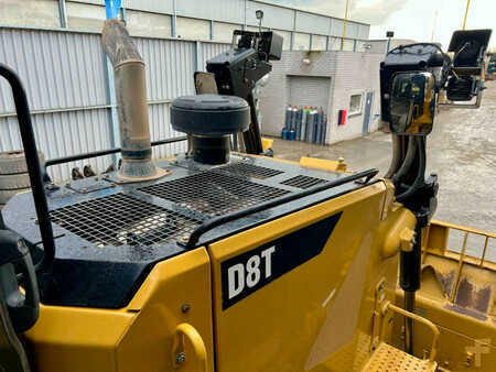 Bulldózerek 2019 Caterpillar D8T - CE - New Ripper (16)