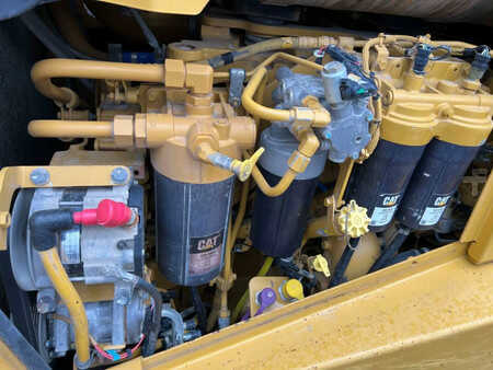 Bulldózerek 2019 Caterpillar D8T - CE - New Ripper (38)