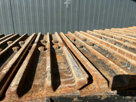Pelles sur chenilles 2005 Caterpillar 320C L (15)