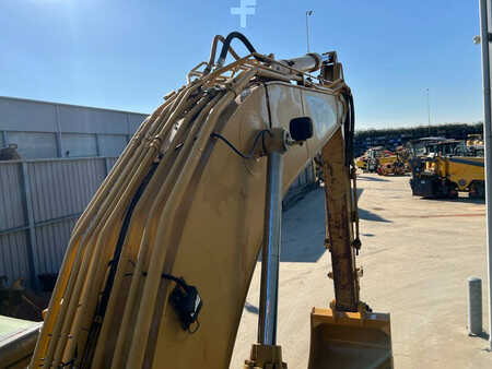 Pelles sur chenilles 2005 Caterpillar 320C L (27)