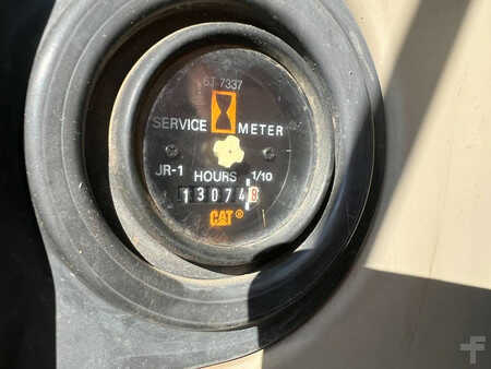 Pelles sur chenilles 2005 Caterpillar 320C L (35)