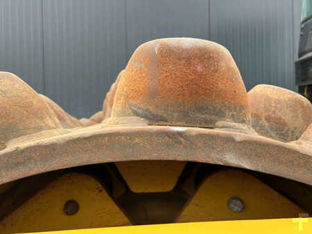 Komprimator 2011 Caterpillar CP74 (19)