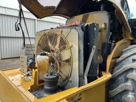 Komprimator 2011 Caterpillar CP74 (26)