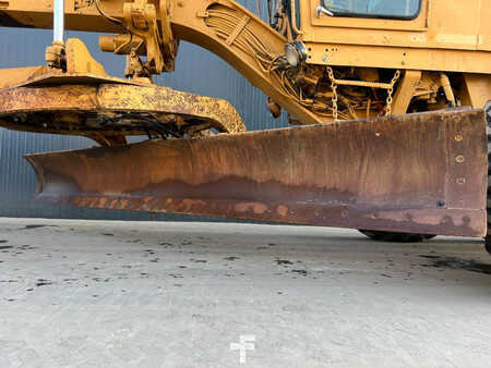 Grader 1981 Caterpillar 140G (22)
