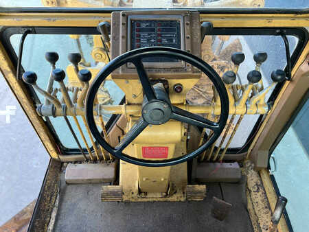 Grader 1981 Caterpillar 140G (24)