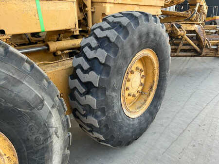 Grader 1981 Caterpillar 140G (37)