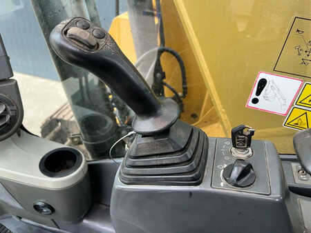 Pelles sur chenilles 2011 Caterpillar 311D LRR (39)