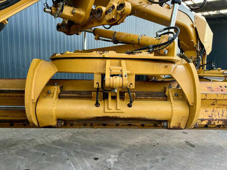 Grejdry 2011 Caterpillar 140M (19)