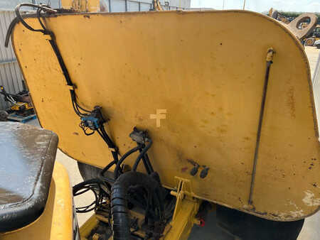 Sonstige 2005 Caterpillar 740 Water Truck (28)