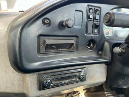 Sonstige 2005 Caterpillar 740 Water Truck (37)