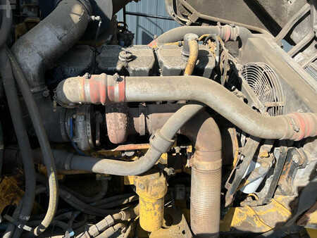 Sonstige 2005 Caterpillar 740 Water Truck (40)