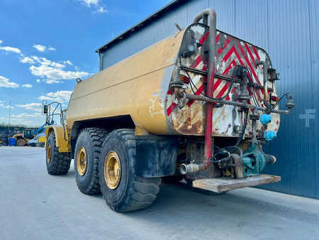 Sonstige 2005 Caterpillar 740 Water Truck (5)