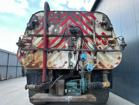 Sonstige 2005 Caterpillar 740 Water Truck (6)