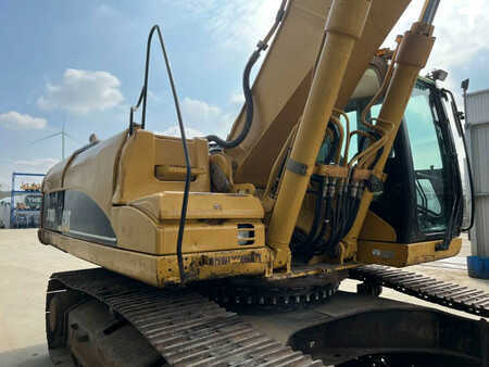 Koparki gąsienicowe 2006 Caterpillar 330D LN (13)