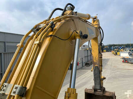 Koparki gąsienicowe 2006 Caterpillar 330D LN (32)