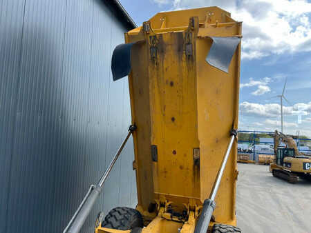 Dumper/Dúmpers articulados 2011 Volvo A25F (17)
