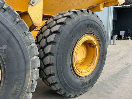 Dumper/Dúmpers articulados 2011 Volvo A25F (27)