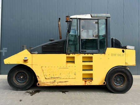 Kumipyöräjyrät  2008 BOMAG BW24R (2)