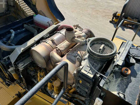 Wheel Loaders 2015 Caterpillar 980M (23)