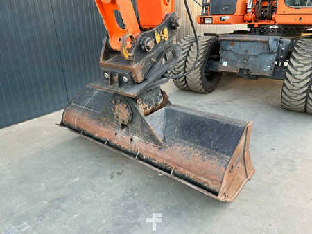 Hjulgraver 2010 Doosan DX170W (16)