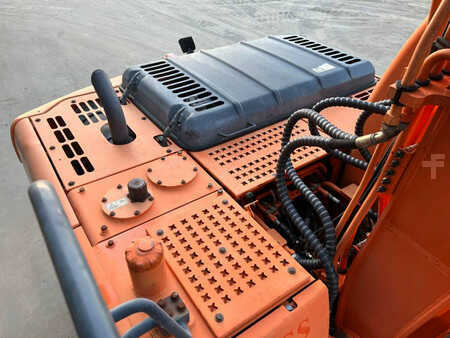 Hjulgraver 2010 Doosan DX170W (19)