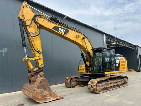 Beltegraver 2017 Caterpillar 330F (1)