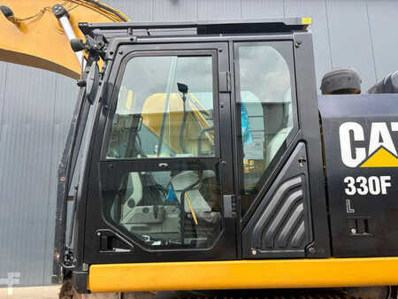 Beltegraver 2017 Caterpillar 330F (36)