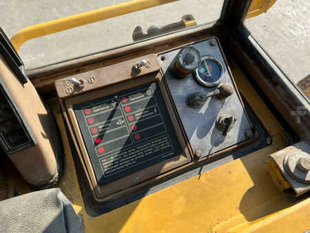 Carregadeiras de esteiras 1986 Caterpillar 953 - Ripper (19)