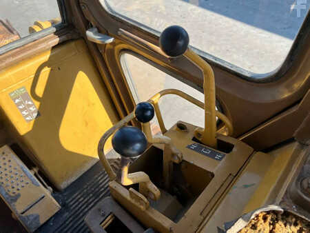 Carregadeiras de esteiras 1986 Caterpillar 953 - Ripper (21)