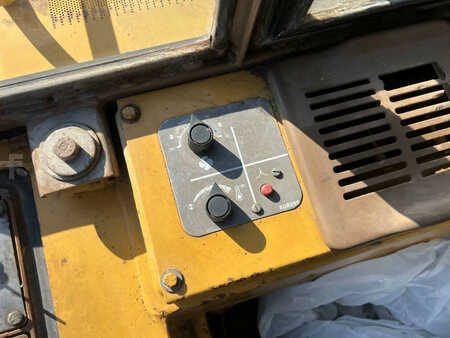 Carregadeiras de esteiras 1986 Caterpillar 953 - Ripper (23)