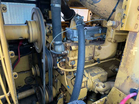 Carregadeiras de esteiras 1986 Caterpillar 953 - Ripper (33)