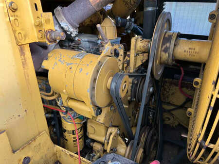 Carregadeiras de esteiras 1986 Caterpillar 953 - Ripper (36)