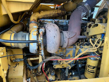 Carregadeiras de esteiras 1986 Caterpillar 953 - Ripper (38)