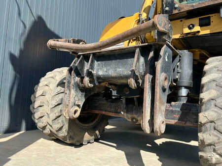 Hjulgraver 2004 Caterpillar M316C (16)
