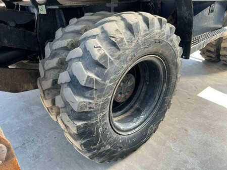 Hjulgraver 2004 Caterpillar M316C (19)