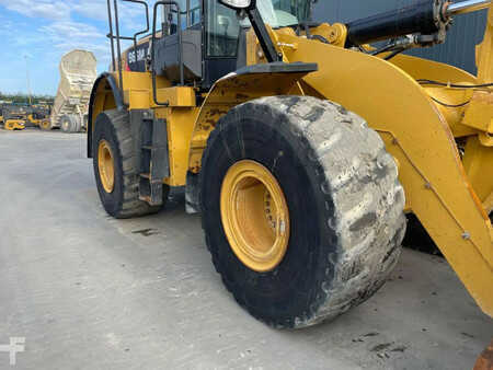 Ładowarki kołowe 2014 Cat 966M (19)