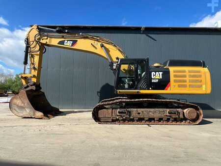 Kettenbagger 2015 Caterpillar 352F (5)