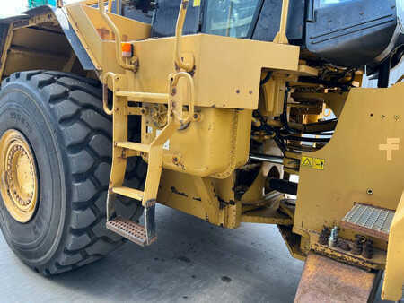 Buldożery 2006 Caterpillar 824H (14)