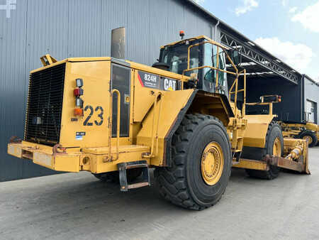 Buldożery 2006 Caterpillar 824H (30)