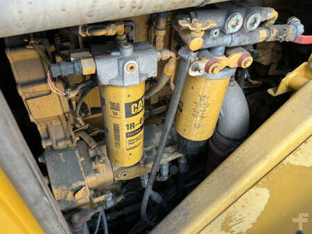 Bulldozer 2011 Caterpillar 824H (27)