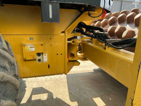 Komprimator 2011 Caterpillar CP76 (12)