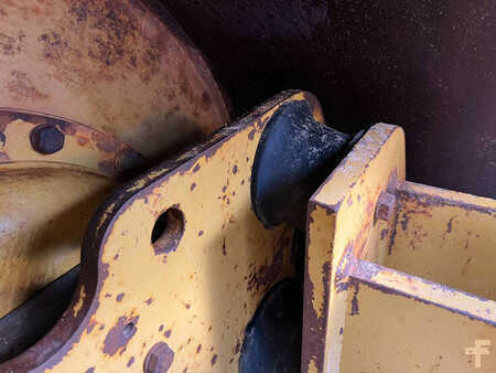 Komprimator 2011 Caterpillar CP76 (13)