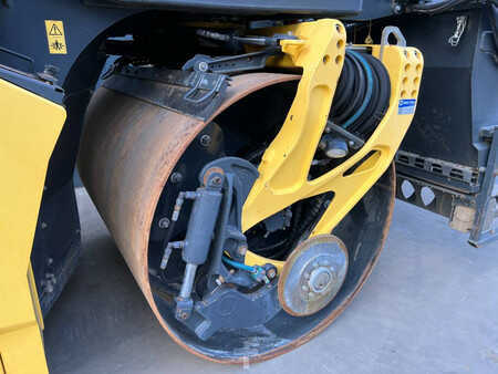 Tandemruller 2012 BOMAG BW174AP-4 AM (21)