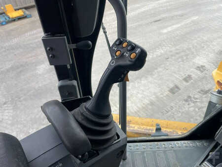 Grejdry 2017 Caterpillar 140M3 AWD (16)