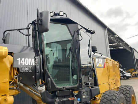 Grejdry 2017 Caterpillar 140M3 AWD (7)