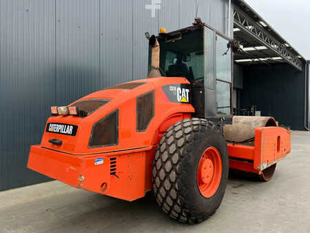 Sestavy válců 2012 Caterpillar CS76 XT (33)