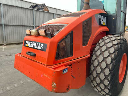 Sestavy válců 2012 Caterpillar CS76 XT (5)