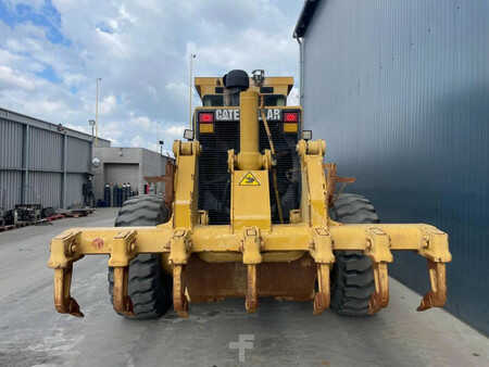 Niveladoras 2007 Caterpillar 14H (12)
