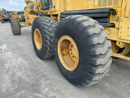 Niveladoras 2007 Caterpillar 14H (15)